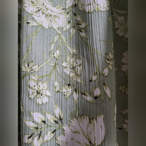 Chaps - Womens Floral Green Gauzy Peasant Blouse - Size L - Picture 4 of 9